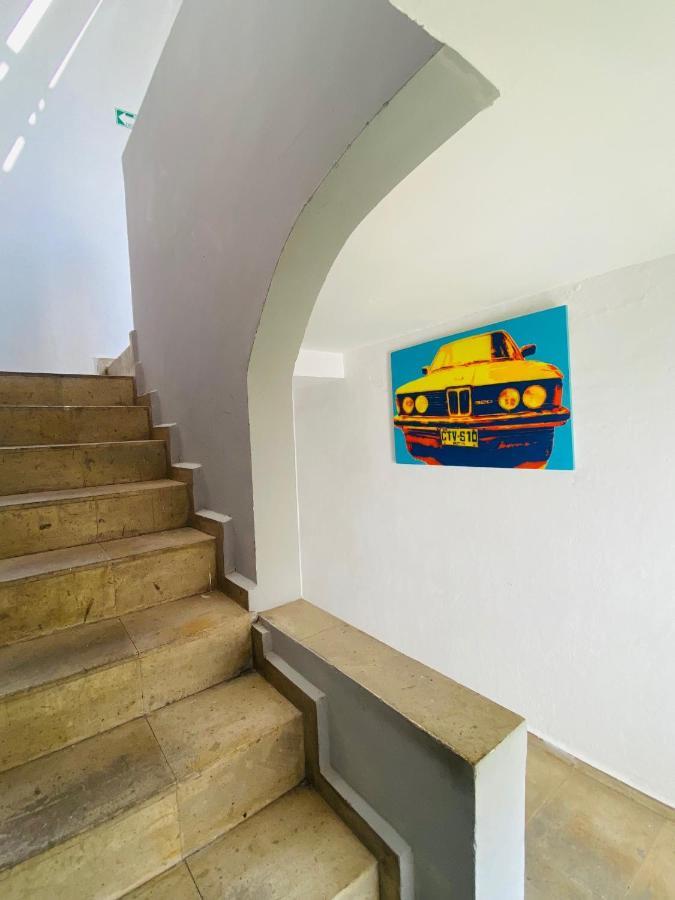 Kuku Ruku Hotel
