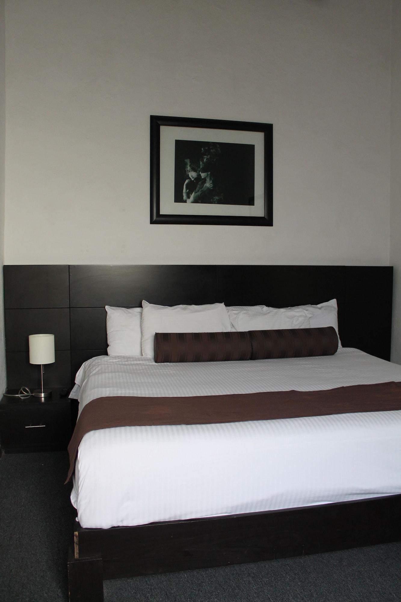 Kuku Ruku Hotel 3*